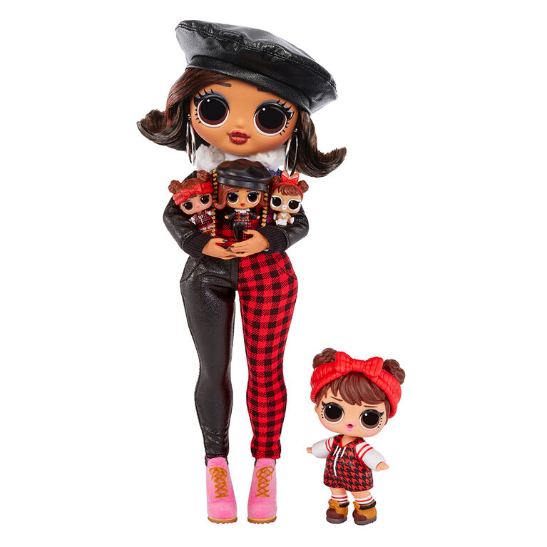 Mini L.O.L. Surprise! Winter Family Playset Collection