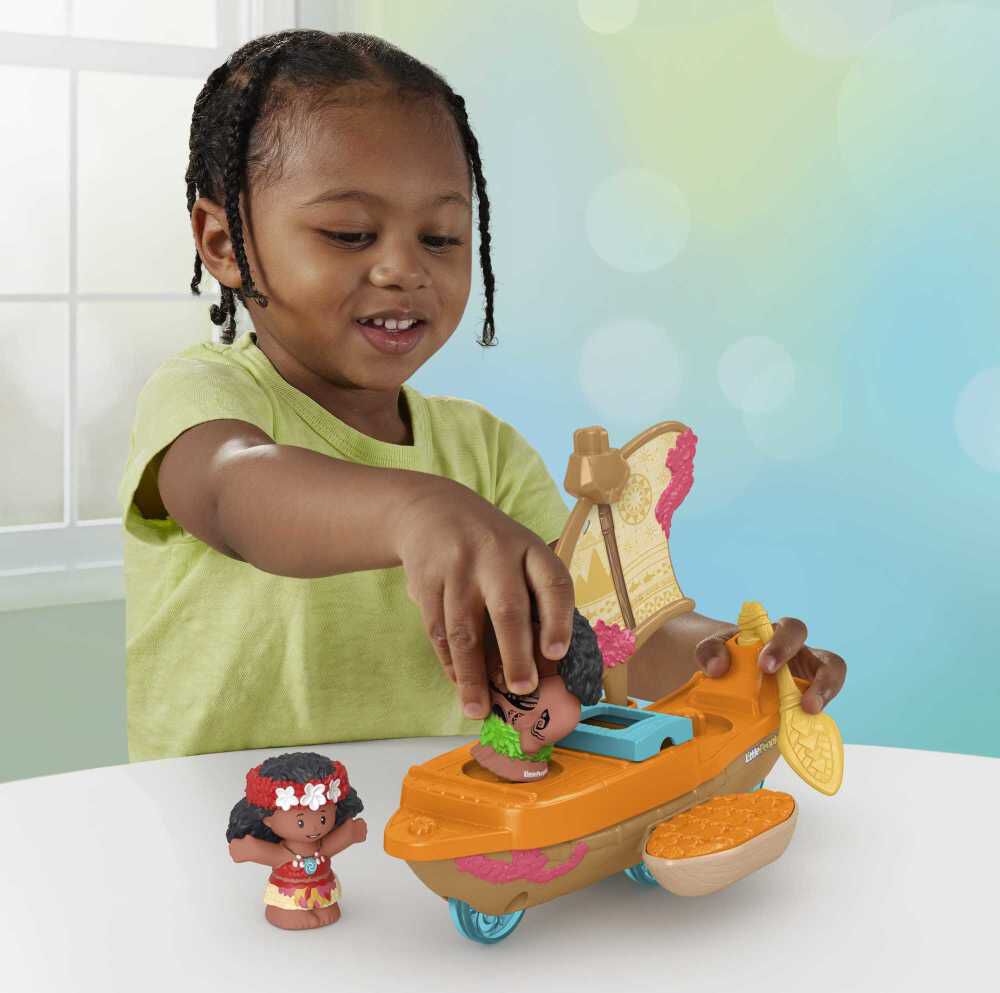 Disney Princess Moana Toys Moana and Maui s Canoe Toys R Us Canada