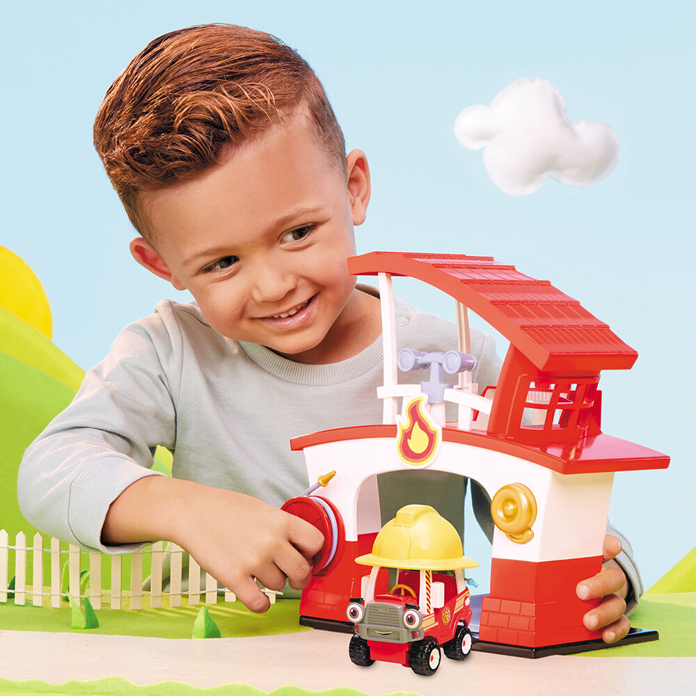 Let's Go Cozy Coupe Fire Station Playset