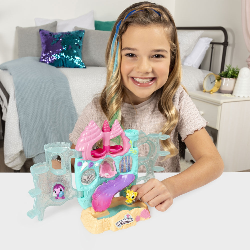 hatchimals colleggtibles coral castle set
