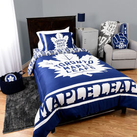 Ensemble de 4 pièces de literie des Maple Leafs de Toronto avec couette réversible, drap-housse, drap plat et taie d'oreiller par Nemcor
