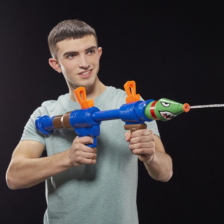 Fortnite RL Nerf Super Soaker Water Blaster