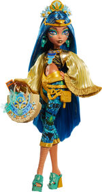 Monster High Monster Fest Cleo De Nile Fashion Doll with Festival Outfit, Band Poster and Accessories