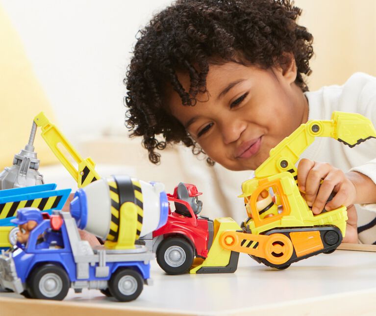 Rubble and Crew, Charger's Crane Grabber jouet avec pièces mobiles et une figurine articulée à collectionner