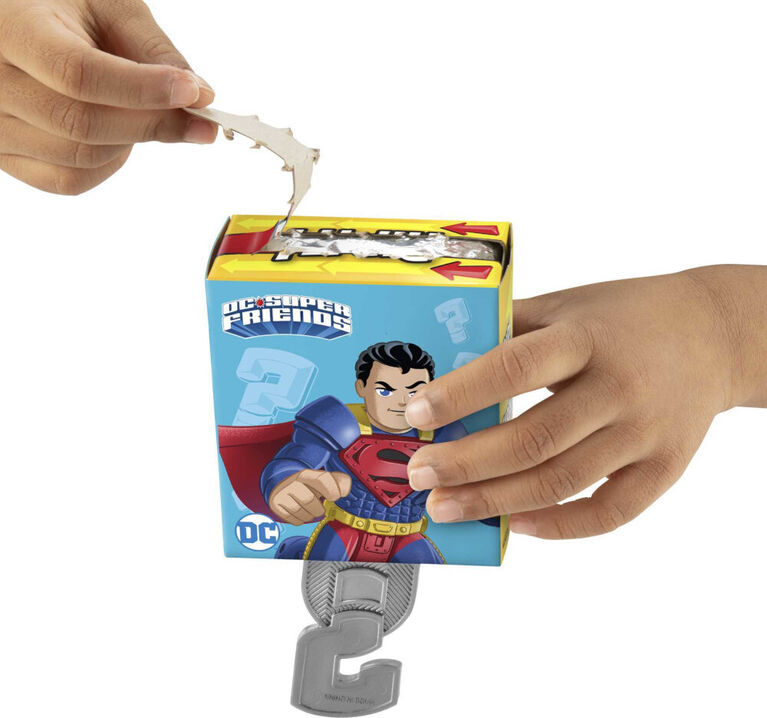 Imaginext DC Super Friends  Slammers Super Hero Sleigh and Mystery Figure