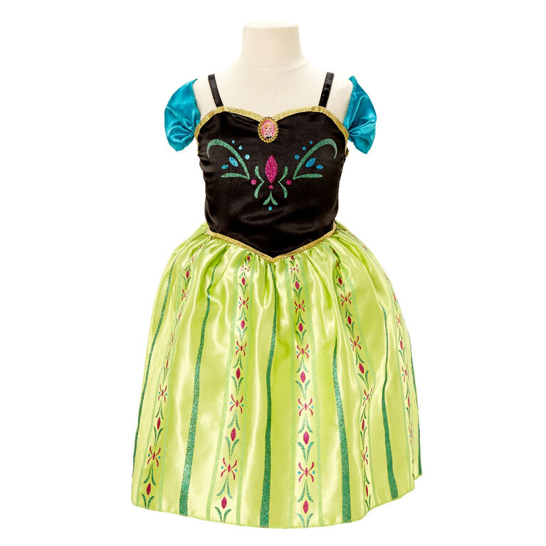 Robe du couronnement d'Anna
