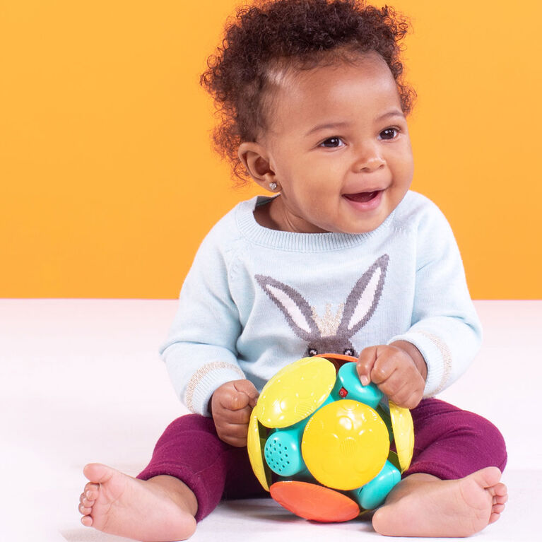 Wobble Bobble Crawl & Chase Ball
