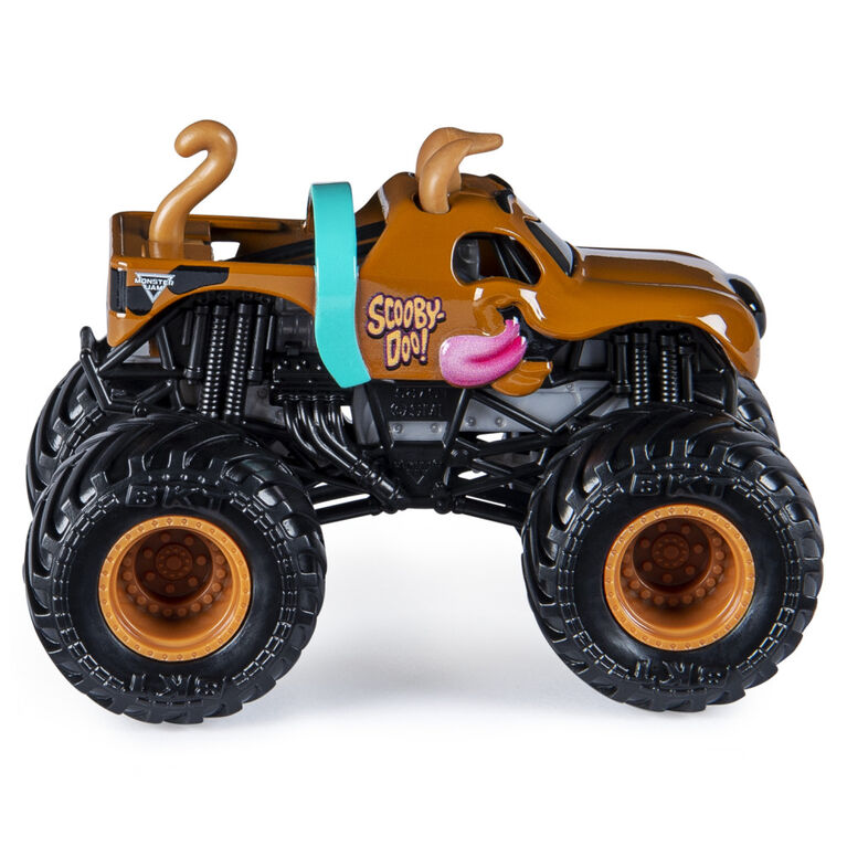 Monster Jam, Official Scooby Doo Truck, Die-Cast Vehicle, Ruff Crowd Series, 1:64 Scale