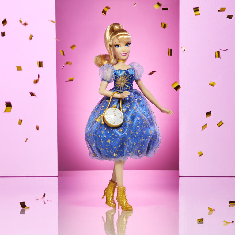 Disney Princesses série Style, poupée 11 Cendrillon au style contemporain - Notre exclusivité