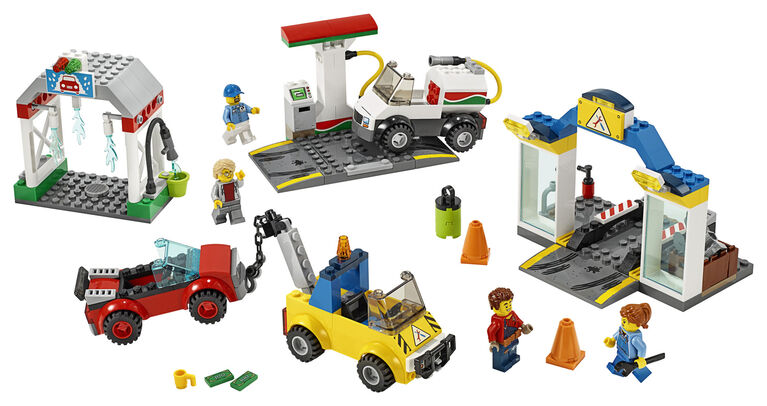 LEGO City Town Le garage central 60232