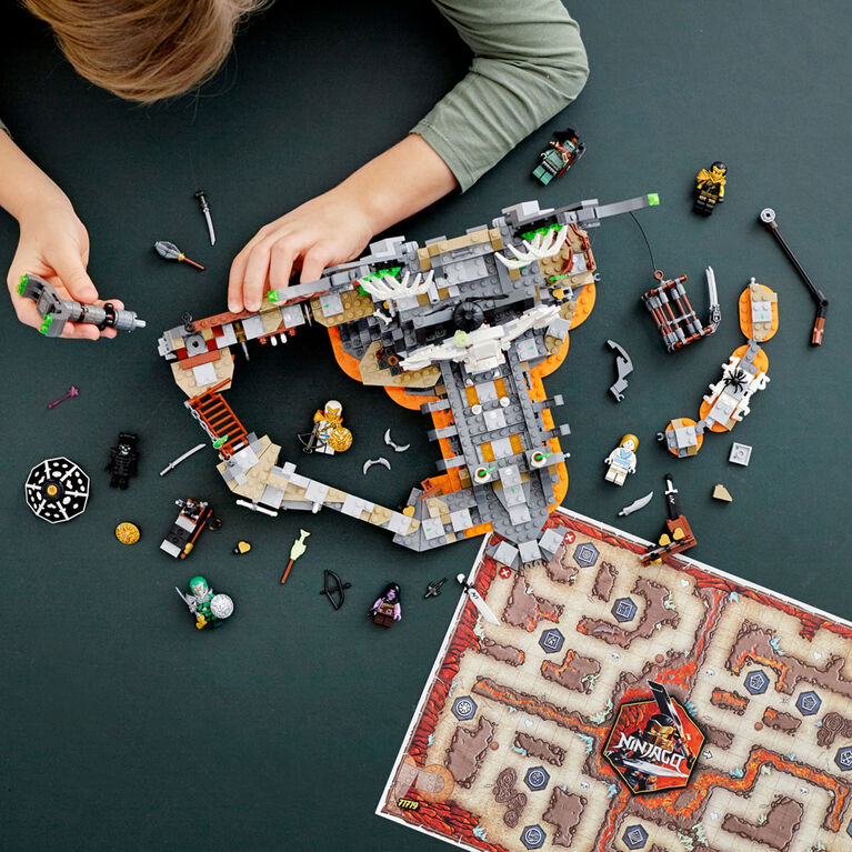 LEGO Ninjago Skull Sorcerer's Dungeons 71722 (1171 pieces)