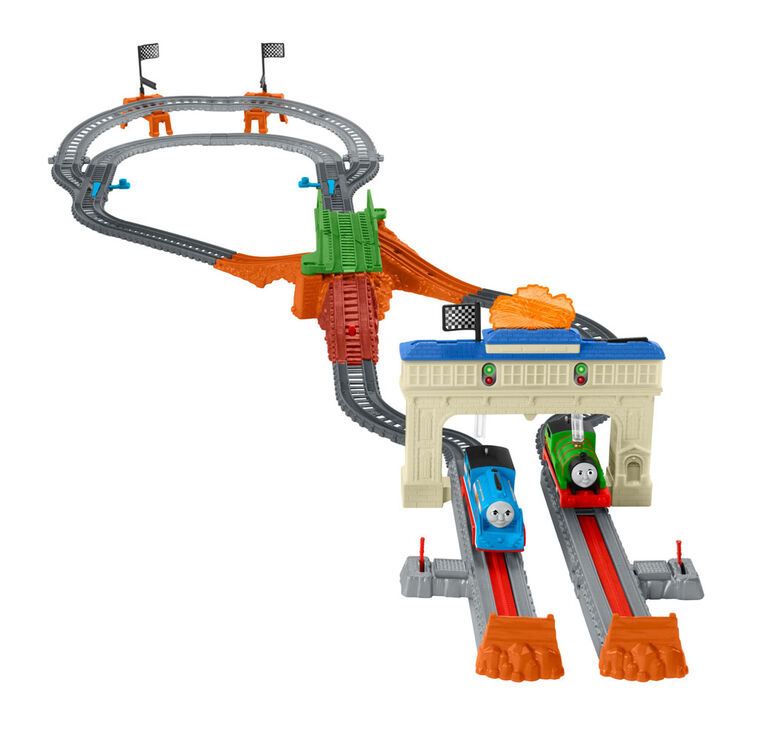 Thomas & Friends Trackmaster Thoms & Percy's Ralway Race Set - English Edition