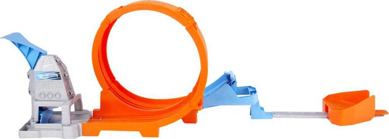 Hot Wheels Loop Stunt Champion Track Set