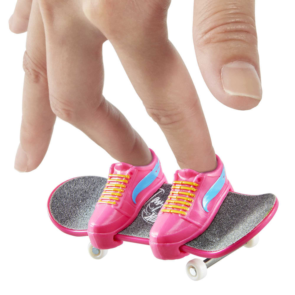 Hot Wheels Project Venice Board 8 Shoe 4 DC 8