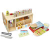 Melissa & Doug Comptoir sandwich et trancheur de bois avec trancheuse de charcuterie - Édition anglaise - les motifs peuvent varier