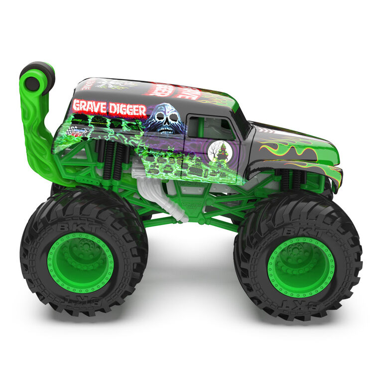 Monster Jam, Official Grave Digger Monster Truck, Die-Cast Vehicle, Show Time Series, 1:64 Scale