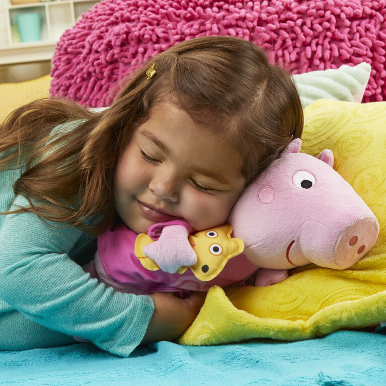 Peppa Pig Peppa's Bedtime Lullabies Plush Doll with Teddy Bear Accessory - English Edition