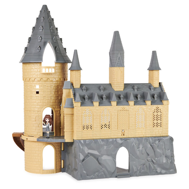 Wizarding World Harry Potter, Magical Minis Hogwarts Castle with Exclusive Hermione Doll