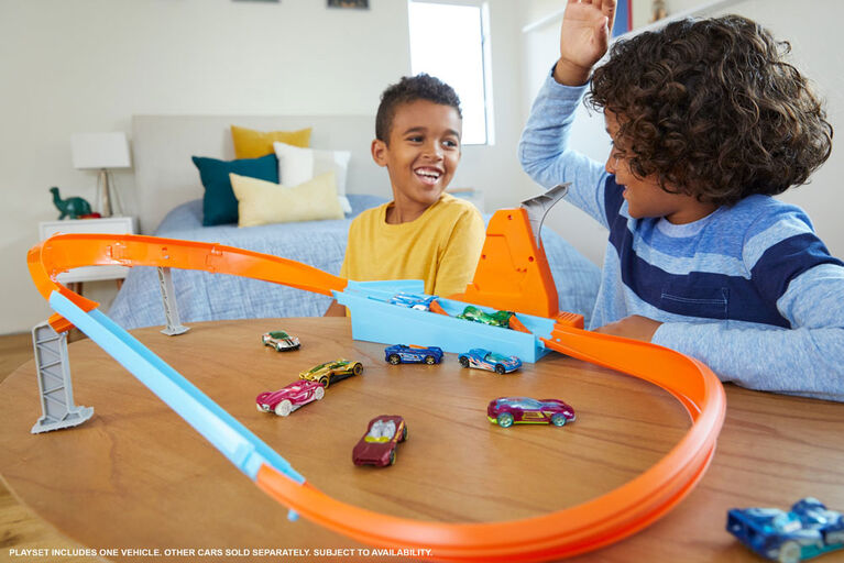 Hot Wheels Rapid Raceway Champion Playset