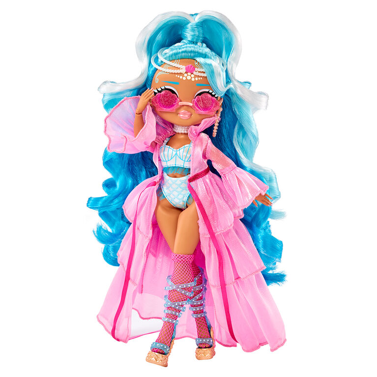 LOL Surprise OMG Queens Splash Beauty fashion doll with 125+ Mix and Match Fashion Looks