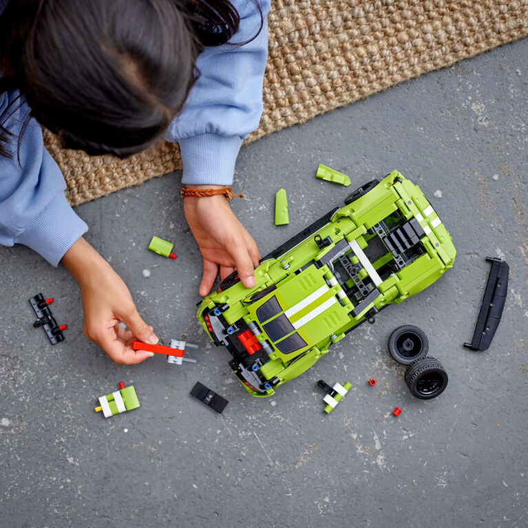 LEGO Technic Ford Mustang Shelby GT500 42138 Ensemble de construction de modèle (544 pièces)