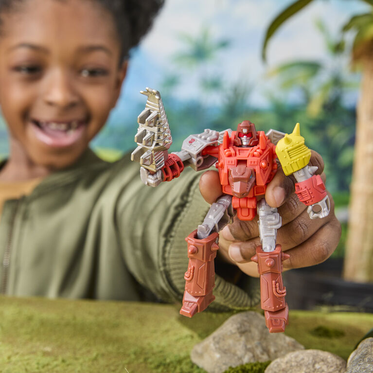 Transformers CYBERWORLD Cyber Changers Dinobot Snarl Action Figure