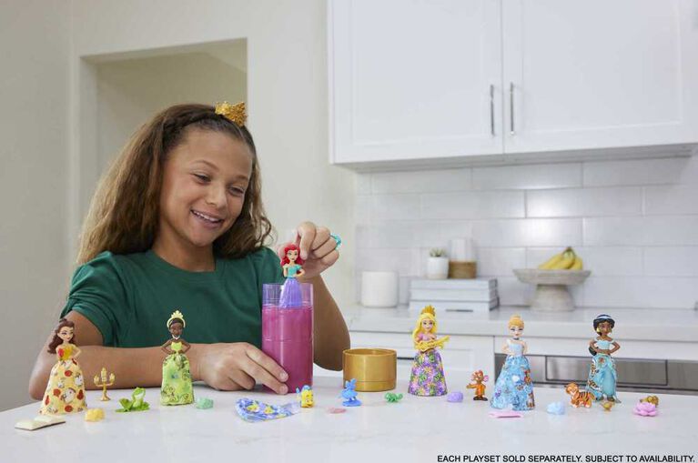 Disney Princess Royal Color Reveal Doll