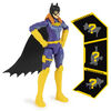 Batman, Figurine articulée Batgirl de 10 cm avec 3 accessoires mystère