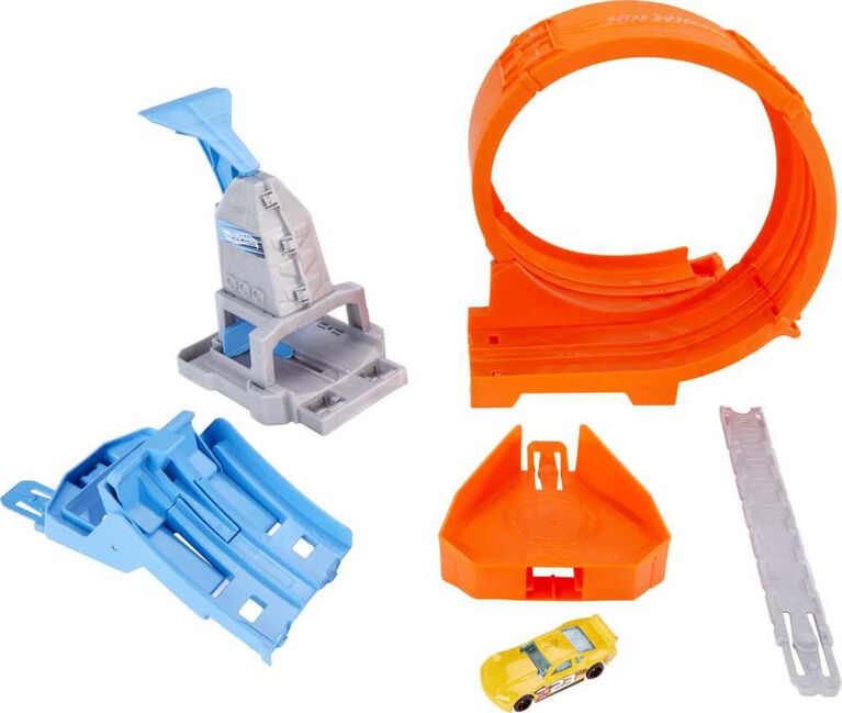 Hot Wheels Loop Stunt Champion Track Set