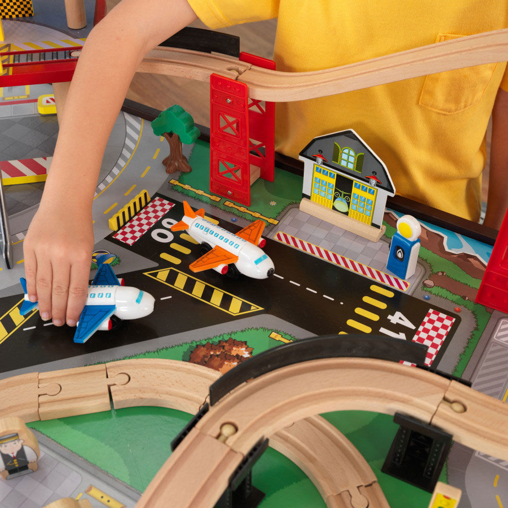 Kidkraft airport 2025 train table