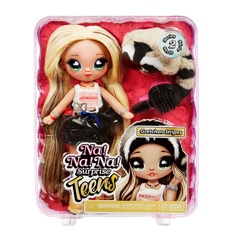 Poupée-mannequin Na Na Na Surprise Teens - Gretchen Stripes, poupée en tissu doux de 11 po (28 cm), blonde, inspirée d'un raton laveur