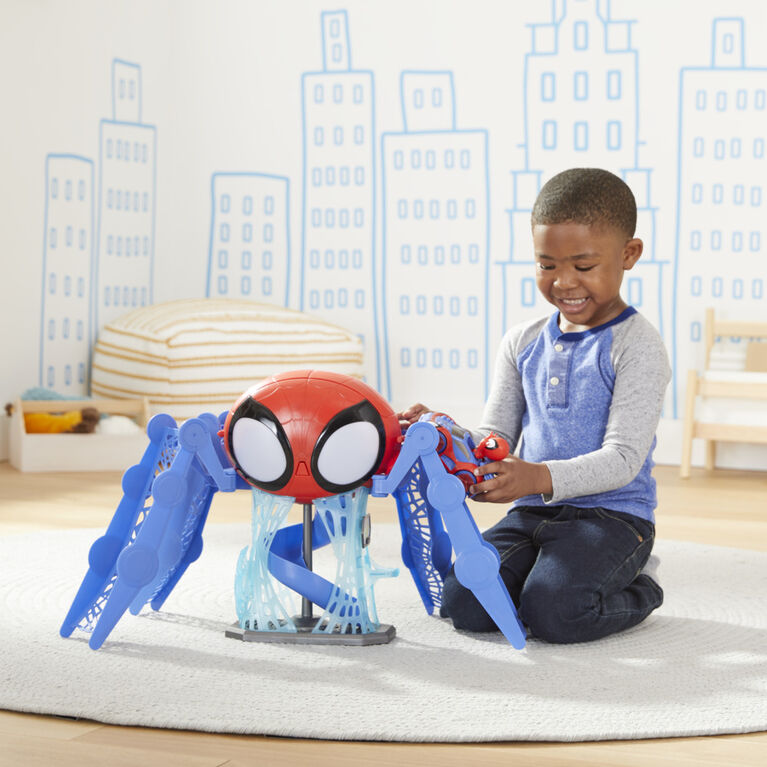 Marvel Spidey and His Amazing Friends Web-Quarters Playset With Lights and Sounds