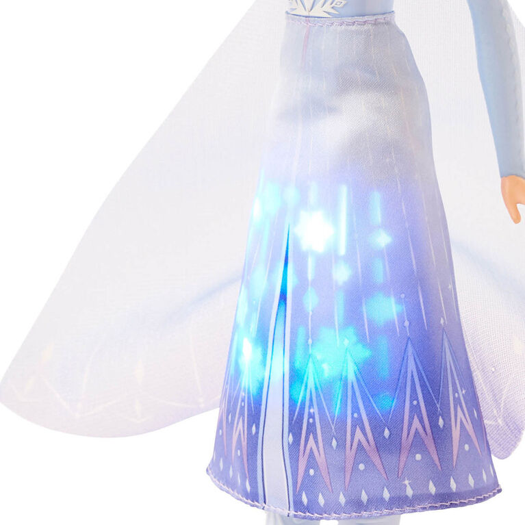 Disney Frozen Elsa Magical Swirling Adventure Fashion Doll ...