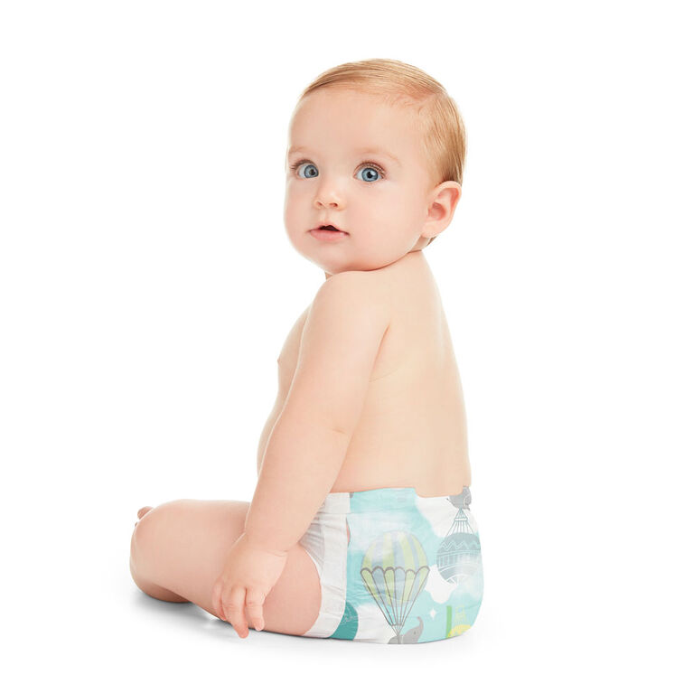 The Honest Company - 35 Diaper Size 1 8-14lbs - Above it All