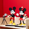 LEGO Disney Princess Personnages à construire Mickey Mouse et 43179 (1739 pièces)