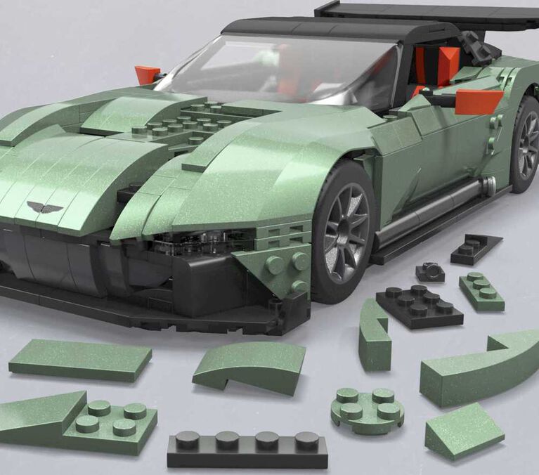 Mega Hot Wheels Aston Martin Vulcan