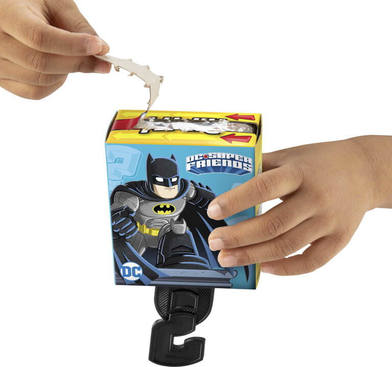 Imaginext DC Super Friends  Slammers Batmobile and Mystery Figure