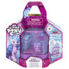 My Little Pony Mini World Magic Crystal Keychain Izzy Moonbow