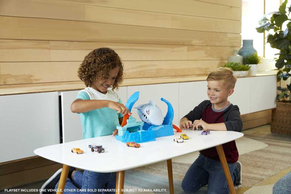 hot wheels robo shark frenzy playset