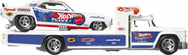 Hot Wheels Team Transport Truck and Race Car
