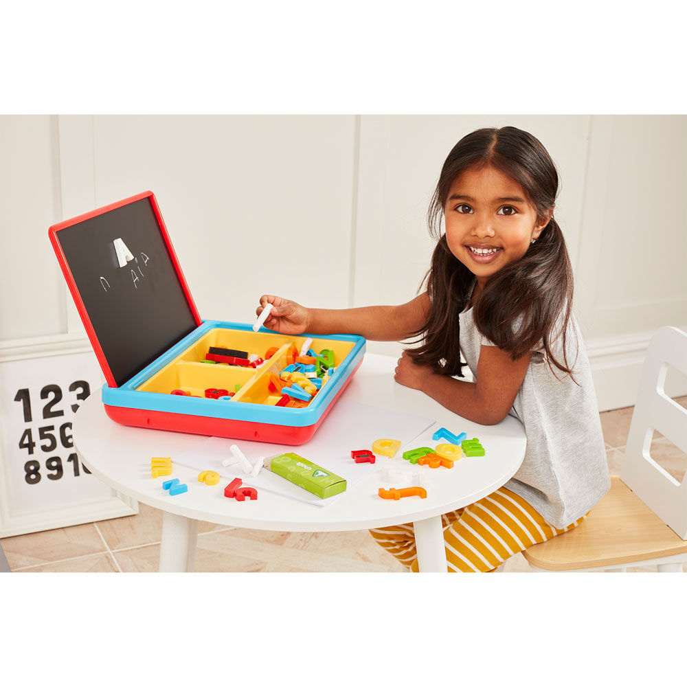Early Learning Centre Red Magnetic Play Center English Edition R Exclusive