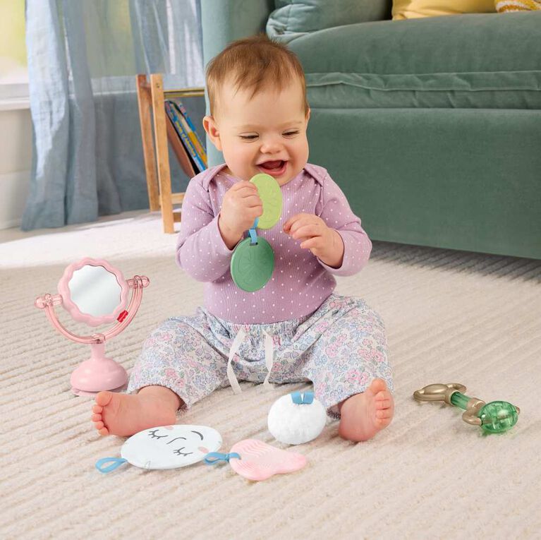 Fisher-Price Mini Me Moments Self-Care Sensory Set Fisher-Price Mini Me Moments Self-Care Sensory Set