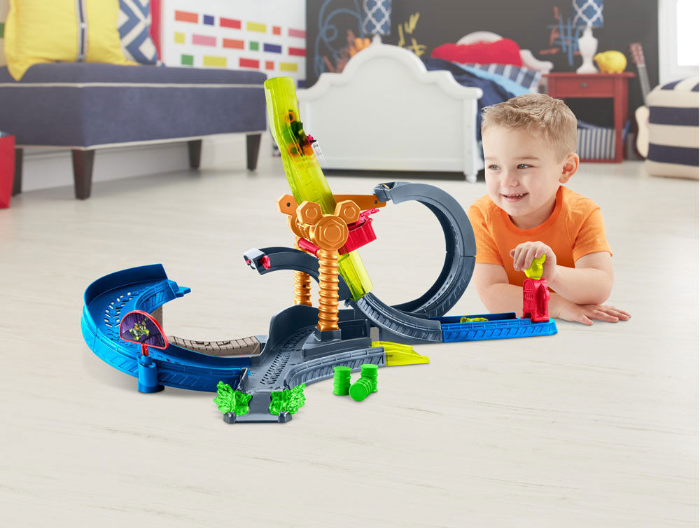 fisher price mickey and the roadster racers