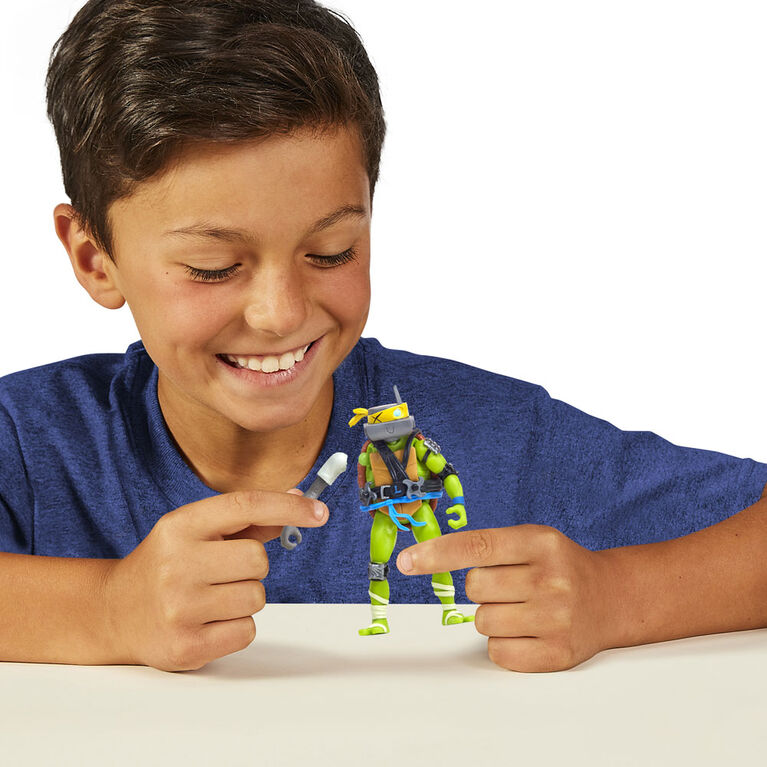 Tales of Teenage Mutant Ninja Turtles: Assortiment de figurines de base Leonardo de Mutations mix and match