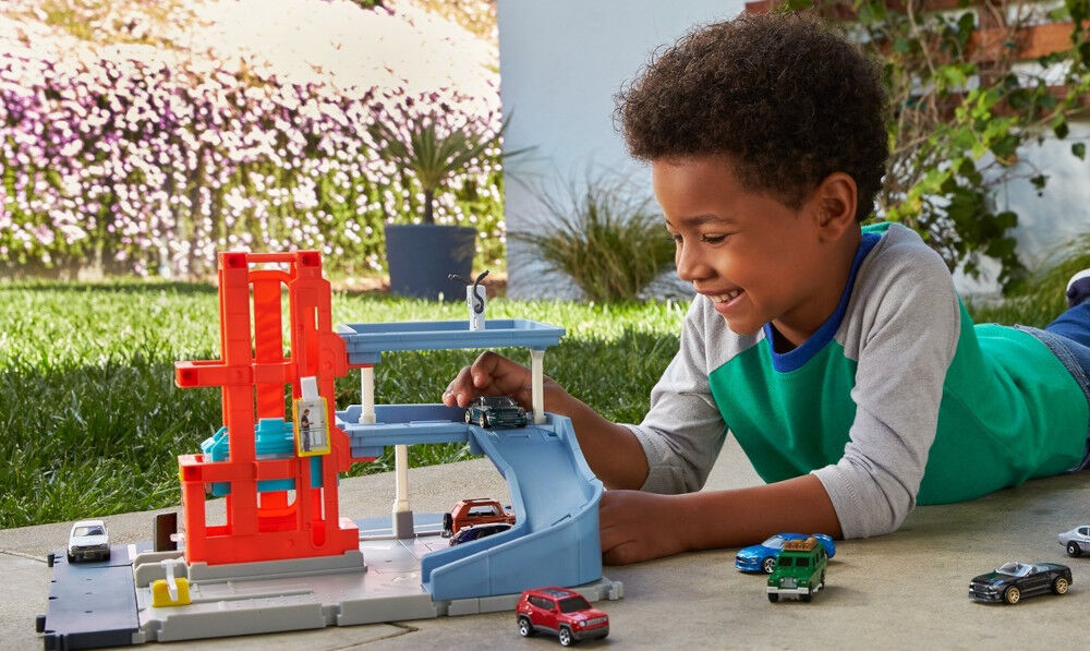 Matchbox Action Drivers Matchbox Park and Play Garage