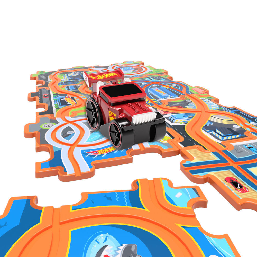 hot wheels motorised track
