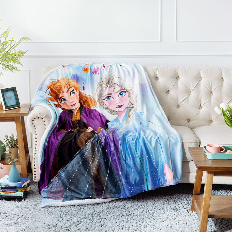 Disney Frozen Sherpa Throw Blanket, 50 x 60 inches