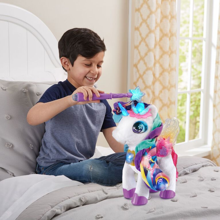 VTech Styla, ma licorne maquillage magique- Edition française, Jouet interactif, animal de compagnie électronique chantant avec baguette magique et accessoires de cheveux, enfants de 4 ans et plus