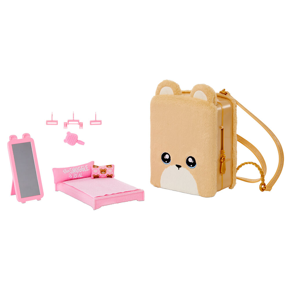 Na Na Na Surprise 3 in 1 Backpack Bedroom Playset Sarah Snuggles In Exclusive Outfit Fuzzy Teddy Bear Bag Real Mirror Closet with Drawer Pillows