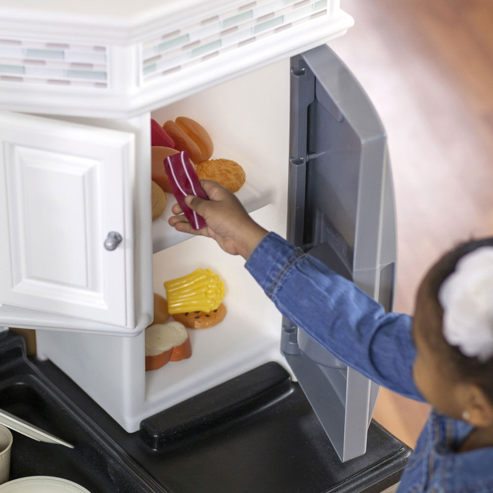 step 2 lifestyle dream kitchen